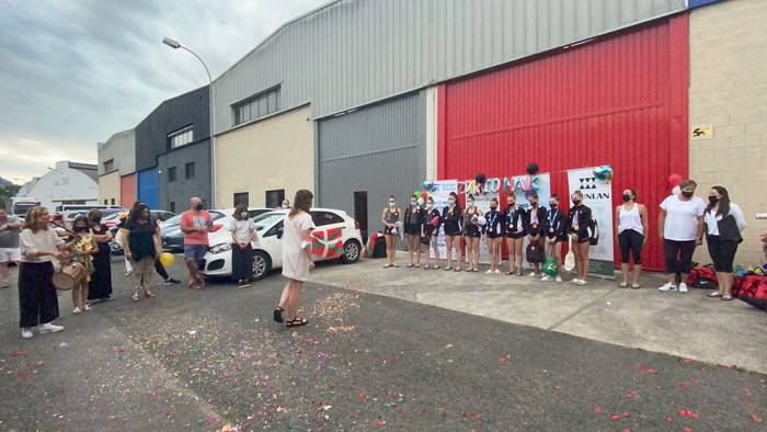 Emanaldi biribilak egin ditu 2 1626943256872