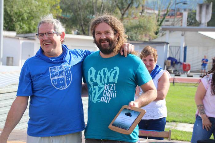 Berazubi auzoa txapel jaurti 49 1570973474444