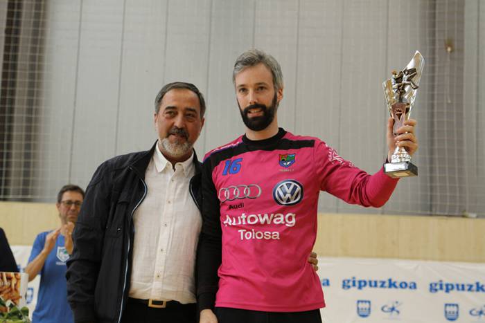 tolosa eskubaloia igoera 2016 4 65 1464535630928