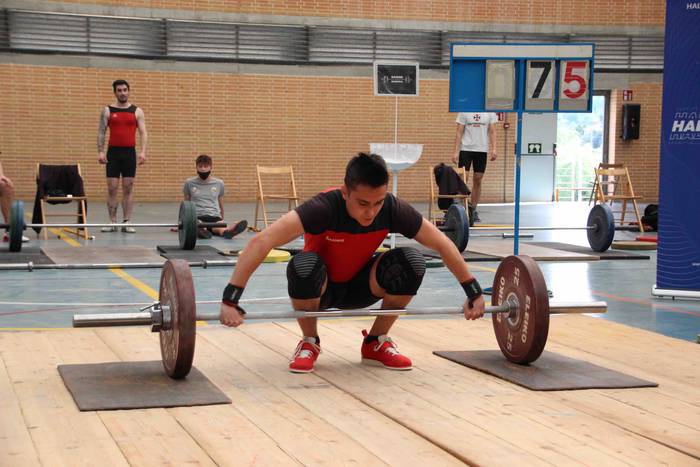 Susana Davila eta Mikel Alva 52 1619708692473