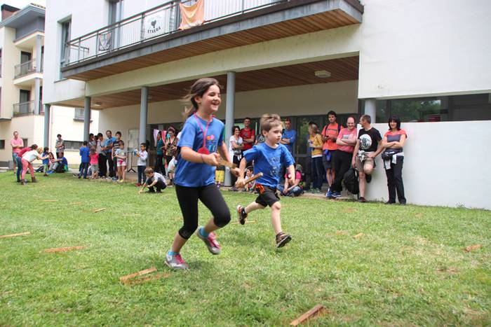 Ikaztegietako Eskola Txikiak Festa 53 1465744475858