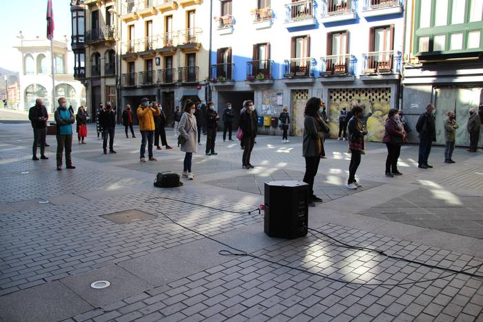 "Euskarak herria behar du" 2 1616940129618