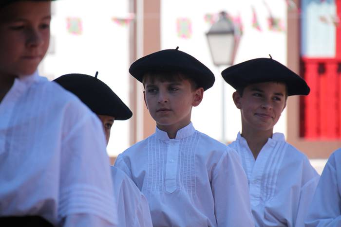 Dantza, bidania 18 1472039862674