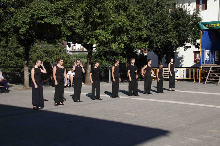 Altzo festak saninazioak has 43 1659120337349