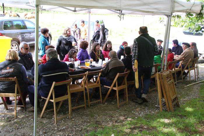 Amasamendiko larreetan bazka 35 1525173018240