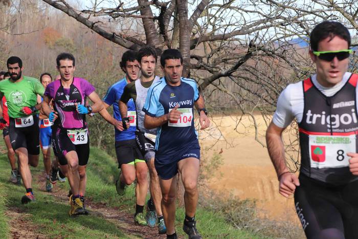 Alexander Ordeñana eta Zuriñ 8 1543079264918