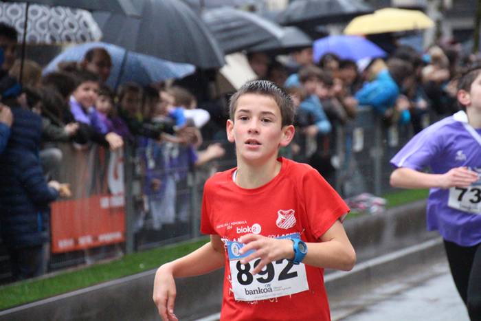 700 haur inguru XXXI. Ero Et 62 1516542215039