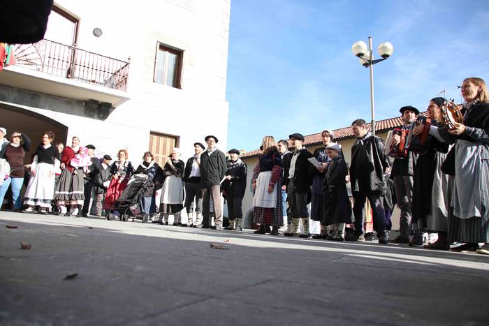 Gabon eguna Asteasun eta Adu 55 1577194440668