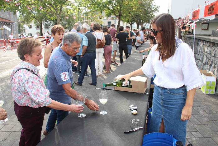 Harria, triala eta txakolina 90 1568486216641