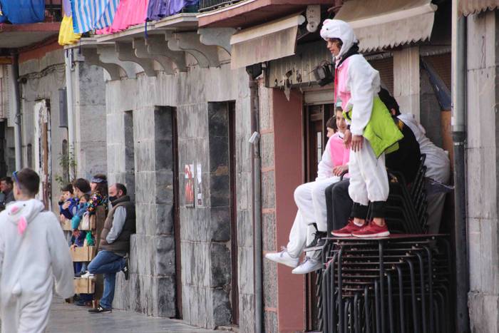 Soka zintzilik eta muturrak  15 1646140692402