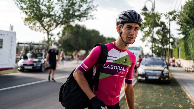 Unai Iribar Euskaltel-Euskadi taldean ariko da datozen bi denboraldietan