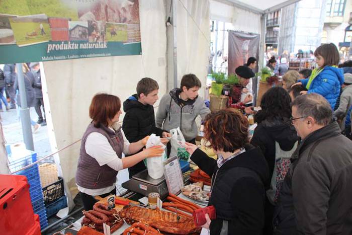 Tolosako Gabonetako azoka be 67 1514054359029