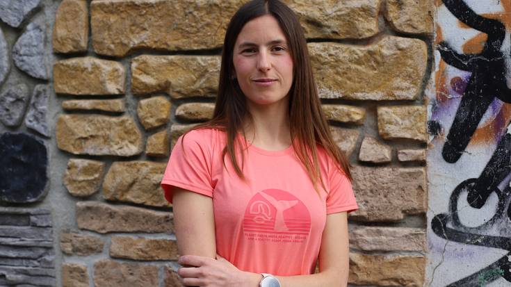 «Futbola jolasa zen niretzat; atletismoa, berriz, diziplina eta konpromisoa»