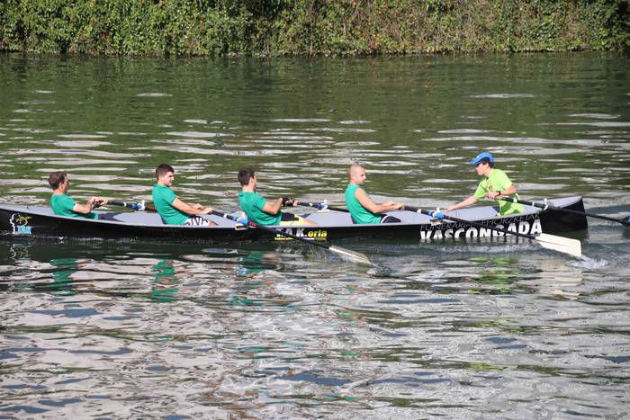 Arraunean, elkartasunez 23 1568470854704