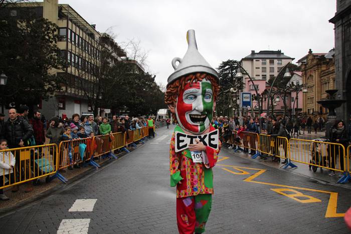 700 haur inguru XXXI. Ero Et 11 1516541895490