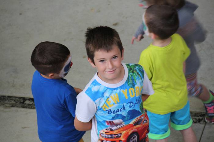 aiztondoko umek 2 1469196737407