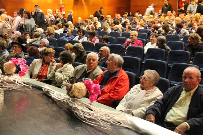 Lau belaunaldita Oriamendita 3 1493654596734