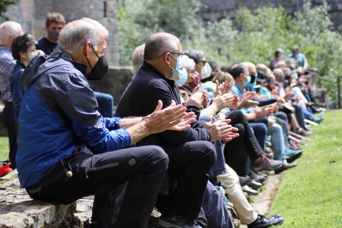 Txirrita omendu dute Tolosan 8 1621774212759