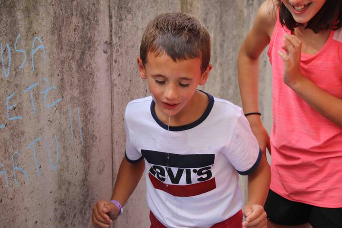 Jolasean igaro dute arratsal 7 1567097319187