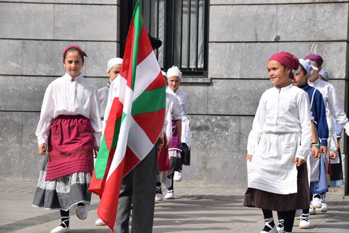 Ibarrako Dantzari Txiki Egun 16 1528547622929