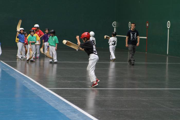 Gipuzkoako Zesta Punta Topak 34 1494857496302