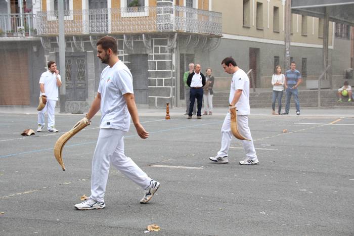 ENRIQUE ABRIL TXAPELKETA 201 11 1504445420887