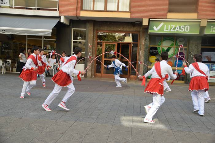 Dantzari Txiki eguna, Tolosa 42 1491651301873