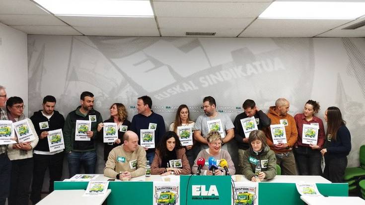 ELAk anbulantzietako langileen subrogazioa exijitu du