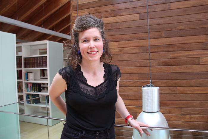 «Filosofiak gehienbat galderak zabaltzen ditu, ez erantzun»