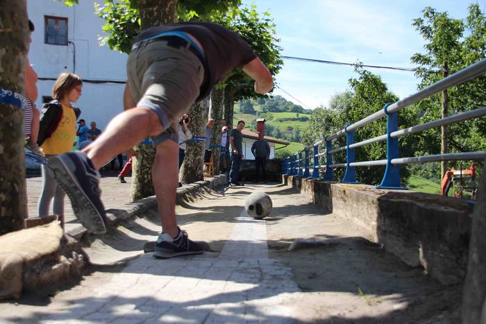 Bolo eta toka txapelketekin  33 1561204044560