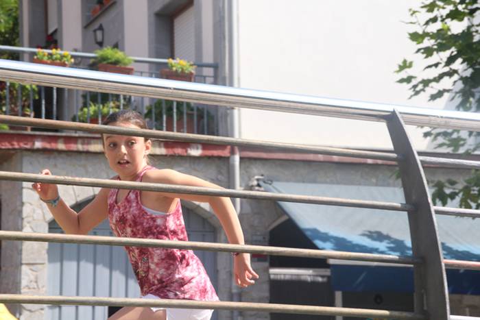 Pantaila txikitik, suziria p 49 1503662417750