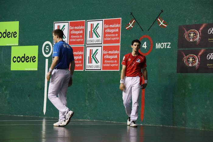 Altuna III eta Artola, Beoti 25 1550428416376