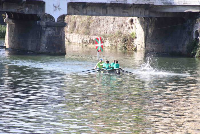 Arraunean, elkartasunez 7 1568470838200