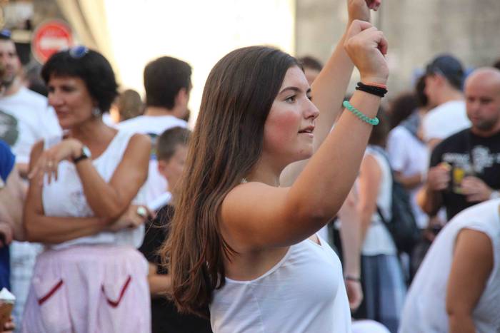 Bero sargoria, sagardoz bust 111 1532983360729