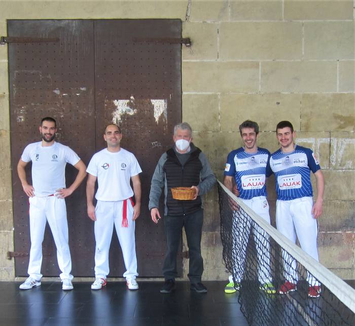 I. Urtxalle Saria, Karrera e 3 1641826747794