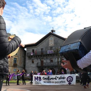 Emakumeen elkargunea