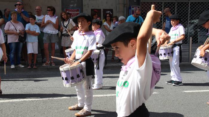 Danborra eta piparra, festar 60 1503577969943