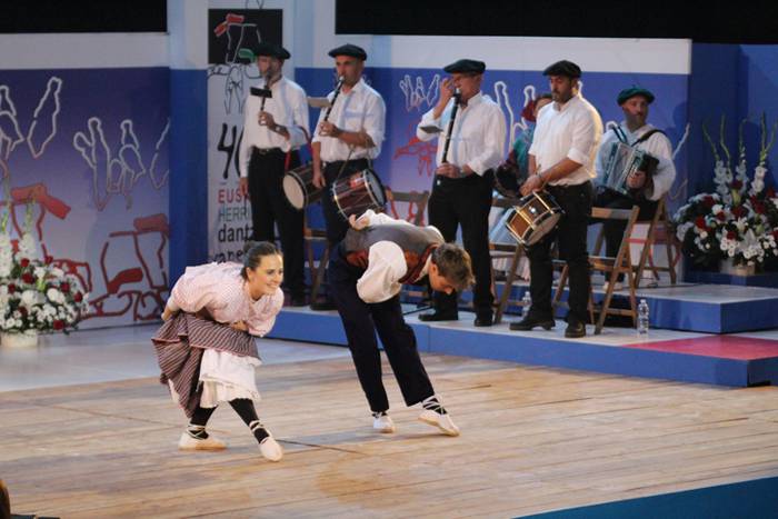 Euskal Herriko 40. dantza txapelketa  13 1476696092448