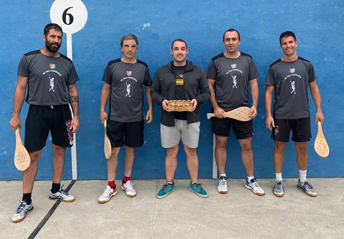 Hirugarren astean sartu da B 10 1657653653480