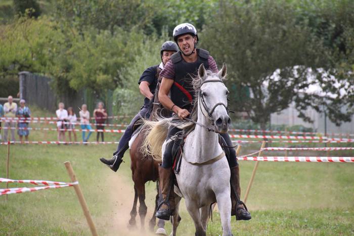 Zaldiak lasterka, gazteak desafioan 75 1472407051051