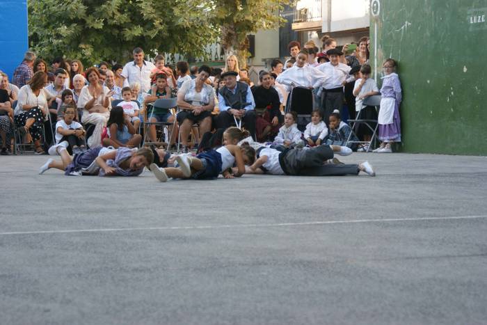 Amezketa san bartolome festa 27 1535466823892