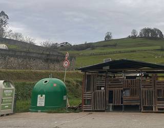 Sarraila elektronikoak jarri dituzte Zizurkilgo ekarpen guneetan