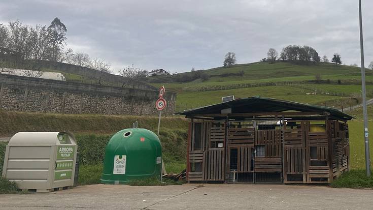 Sarraila elektronikoak jarri dituzte Zizurkilgo ekarpen guneetan