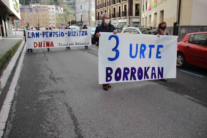 "Gal dezatela gu kalean ez i 24 1613222246710