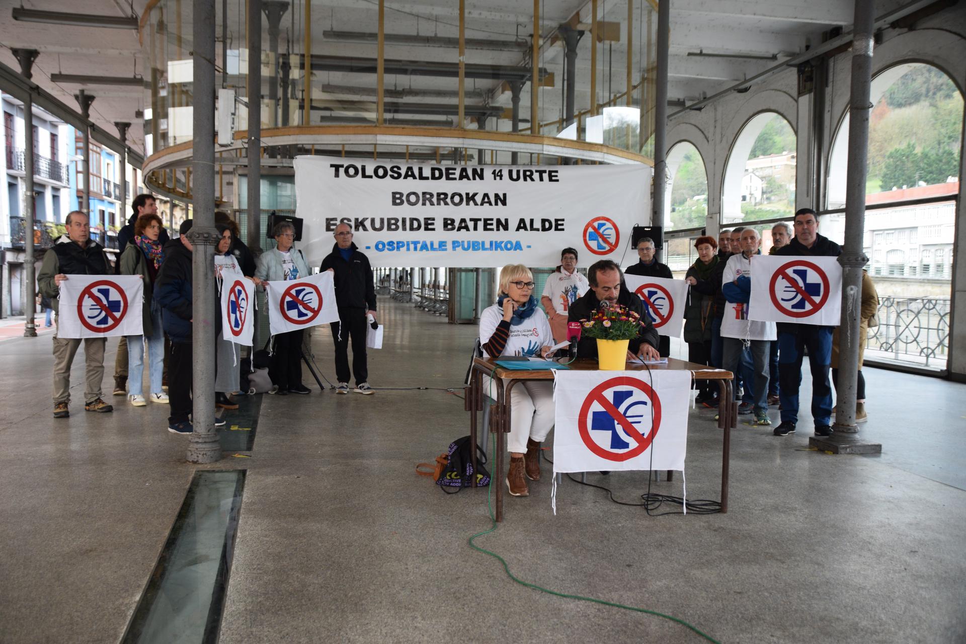 Osasun sailburuarekin bilera eskatu eta erantzunik ez jaso izana salatu dute