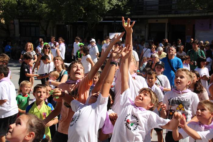 Piztu da sei eguneko festa Ibarran 20 1471949401996