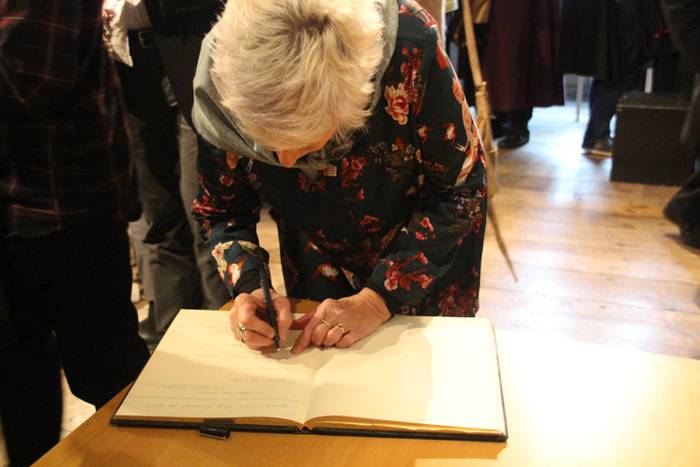 Jaki preziatuaren XXVII. ata 50 1510513446170