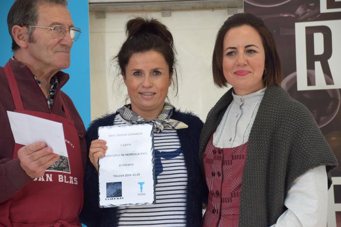 Jesus Maria Debaren arreba, Edurne