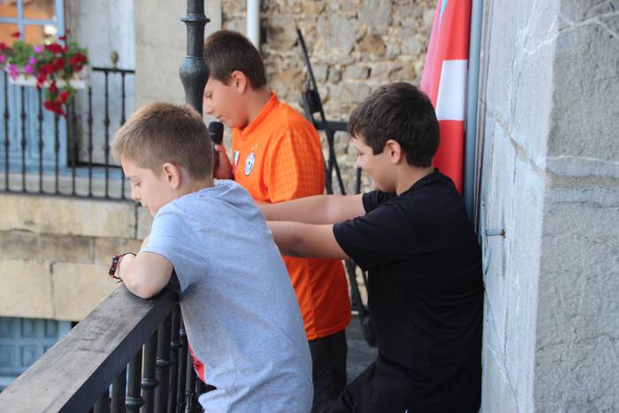 Asteasu San Pedro jaiak haur 4 1498651738893