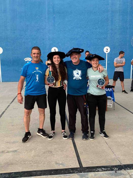 Banatu dituzte txapelak 54.  2 1659950146102